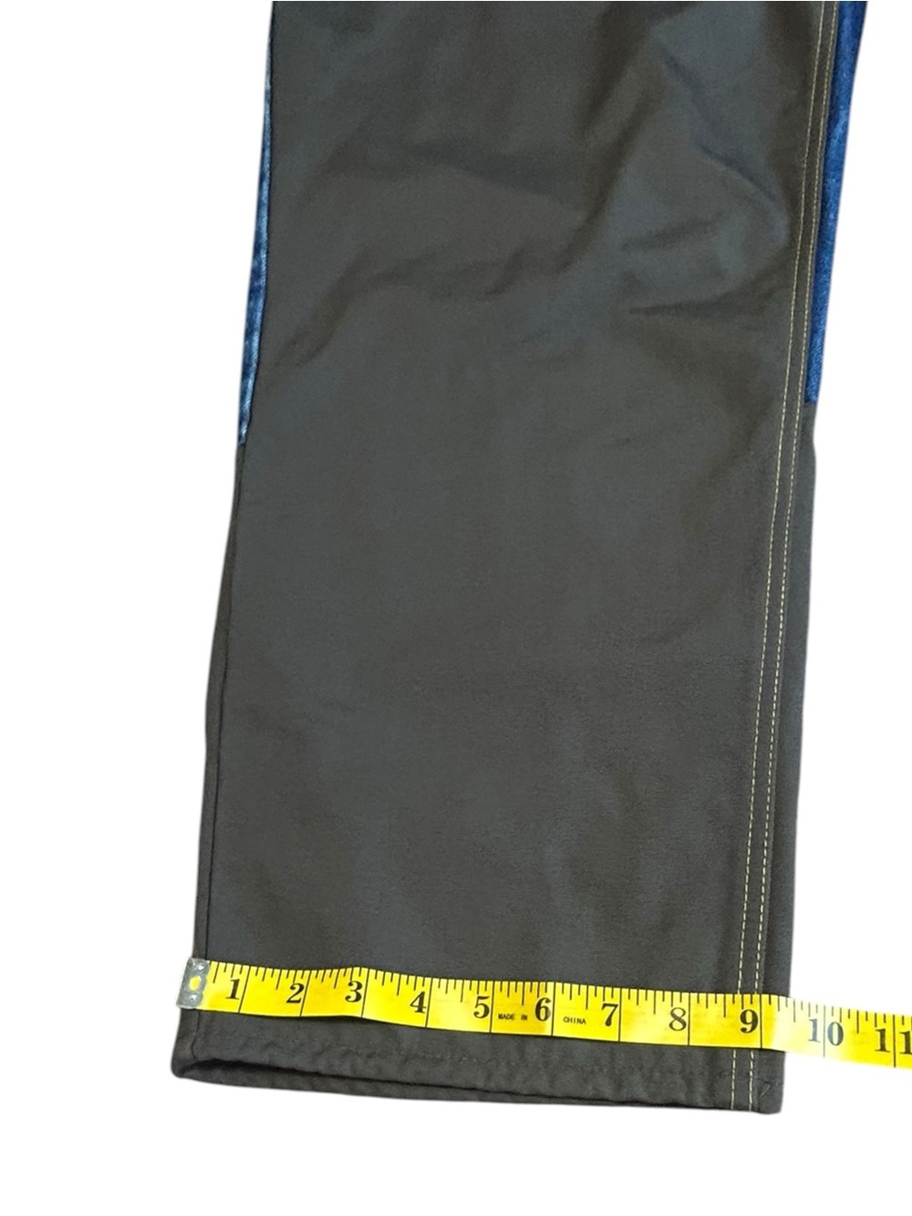 Cabela’s Hunting Brush Pants 48x32 - Picture 5 of 14